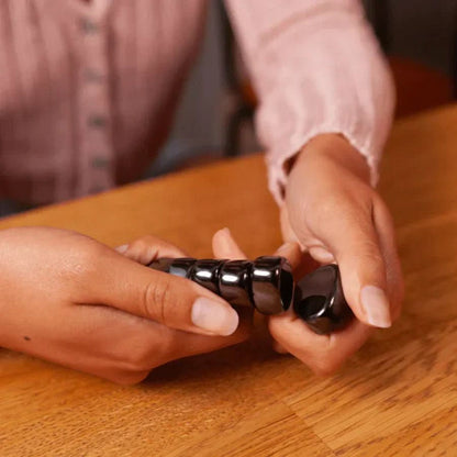 Compact Magnetic Travel Chessboard for Strategy