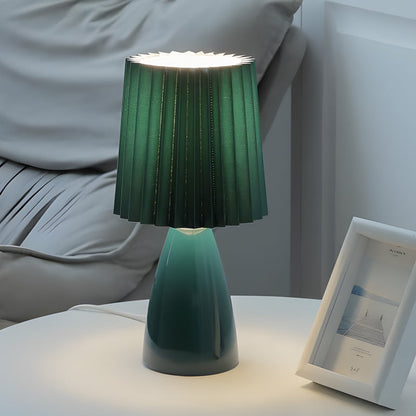 Elegant Table Lamp in Fabric with Glass Base and USB Socket