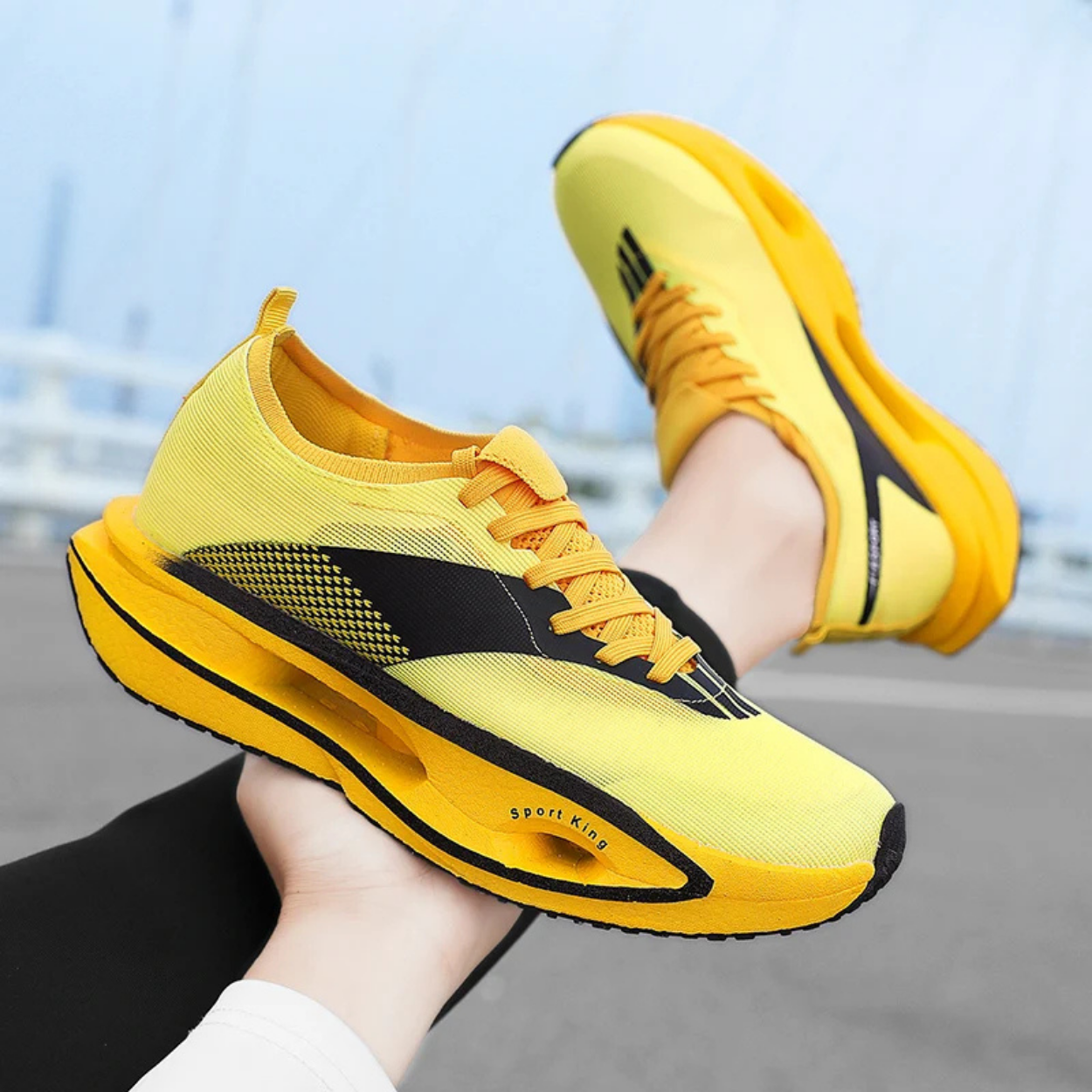Comfortable Odor-Resistant Running Sneakers for Men/Women