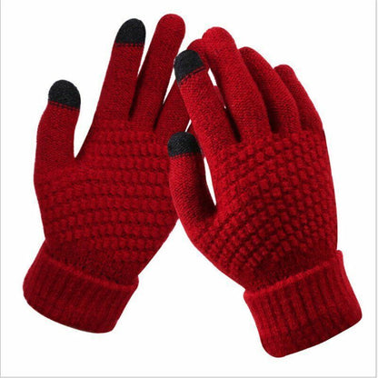 Elegant and Practical Knitted Gloves