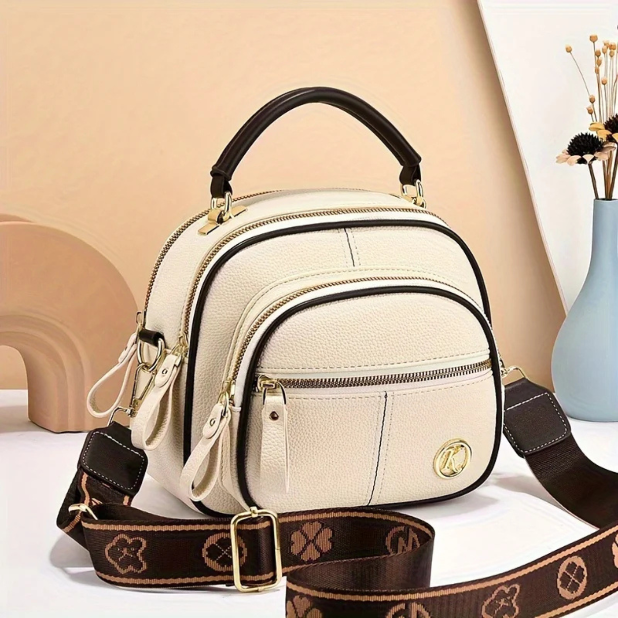 Elegant Women's Leather Handbag with Shoulder Strap
