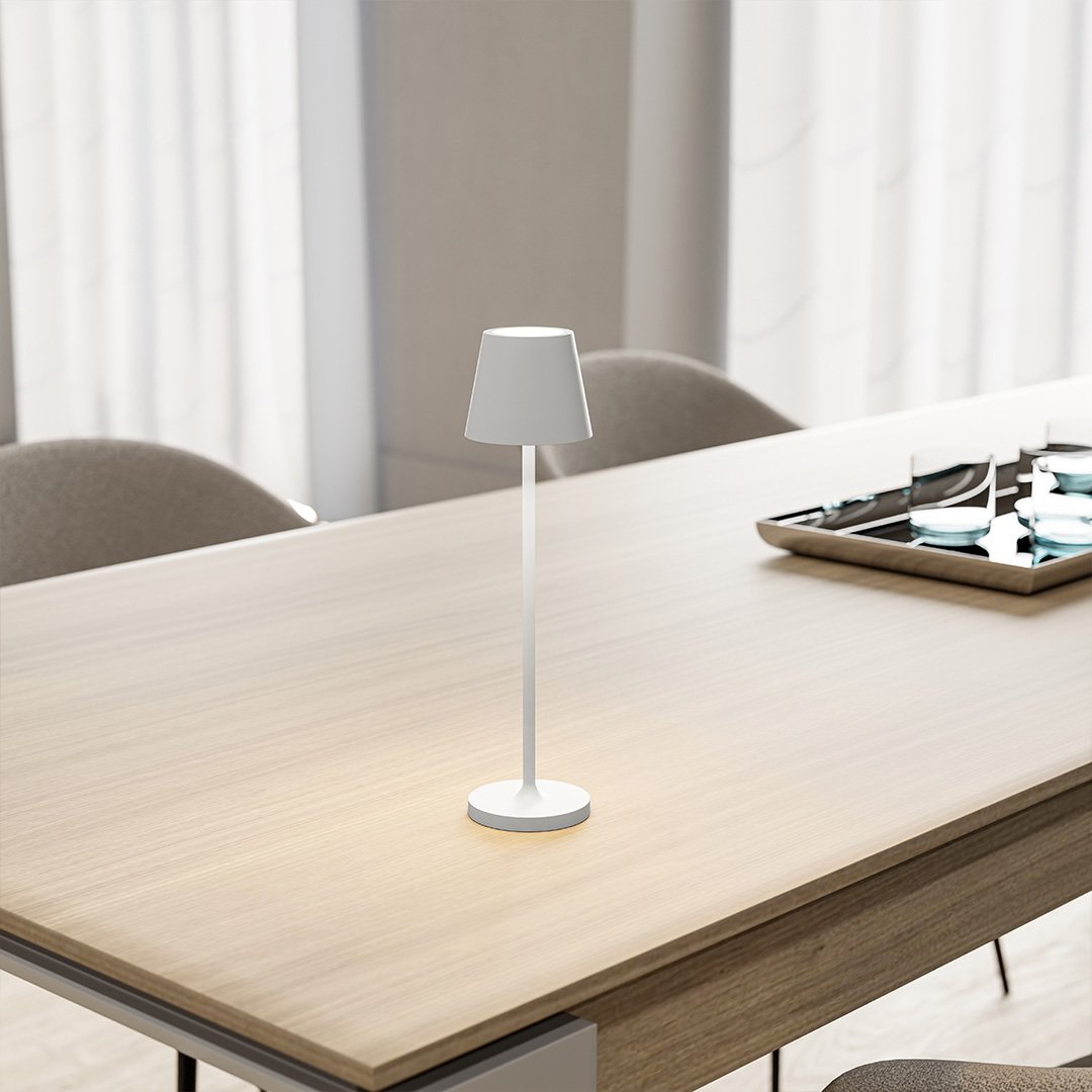 Compact LED Lamp with Touch Screen and Long Lifespan